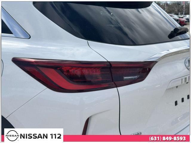 Photo of 2022 Lunar White INFINITI QX50