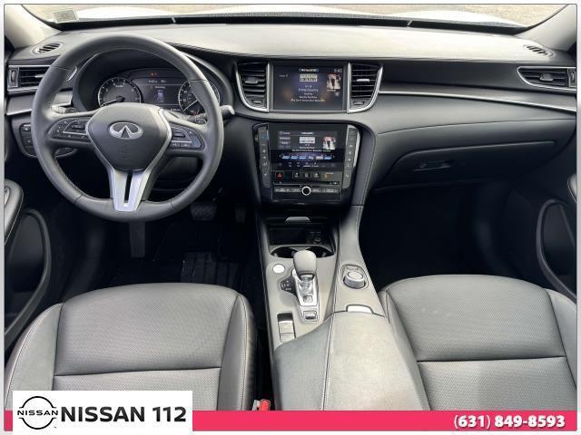 Photo of 2022 Lunar White INFINITI QX50