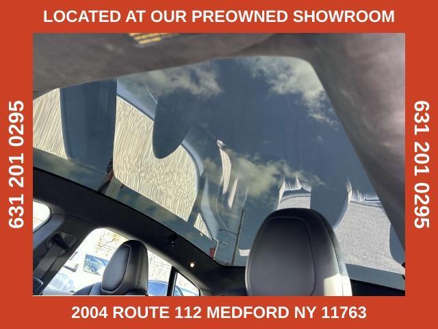 Photo of 2021 Gray Tesla Model S