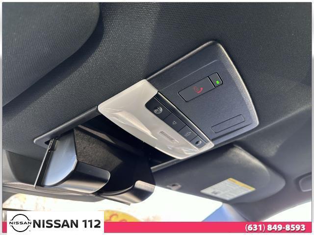Photo of 2023 Super Black Nissan Pathfinder