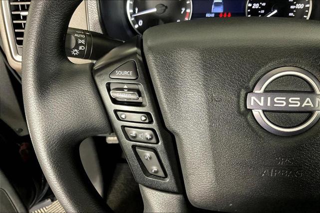Photo of 2023 Black Nissan Frontier