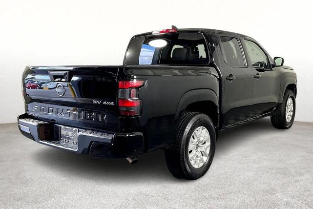 Photo of 2023 Black Nissan Frontier