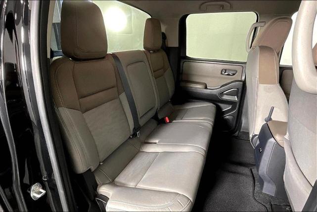 Photo of 2023 Black Nissan Frontier