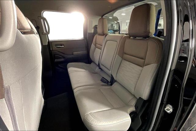 Photo of 2023 Black Nissan Frontier