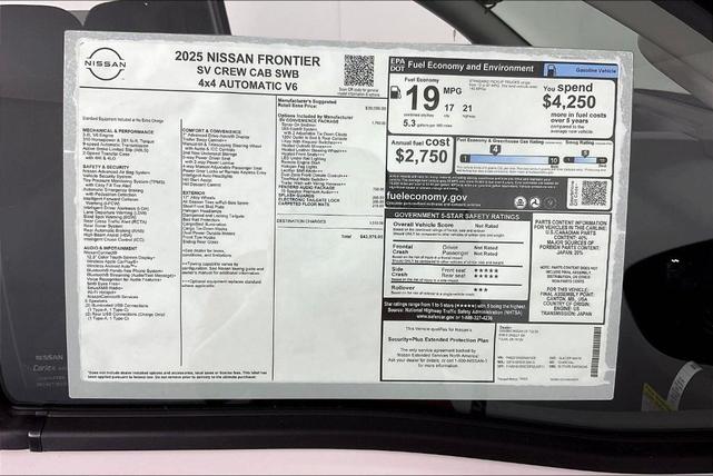 Photo of 2025 Glacier White Nissan Frontier