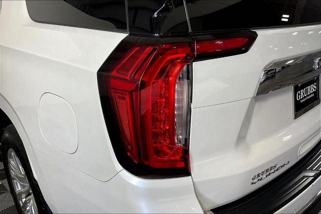 Photo of 2021 White Frost Tri-Coat GMC Yukon