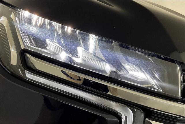 Photo of 2023 Midnight Blue Metallic Chevrolet Suburban