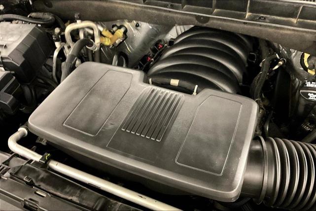 Photo of 2023 Midnight Blue Metallic Chevrolet Suburban
