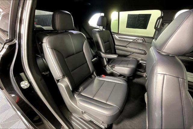 Photo of 2024 Ebony Twilight Metallic GMC Acadia