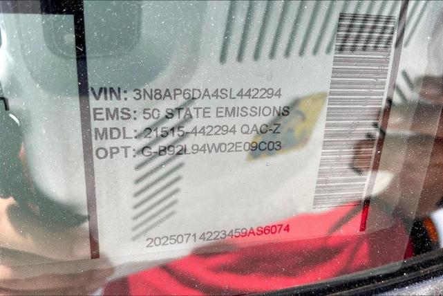 Photo of 2025 Aspen White Tri Nissan Kicks