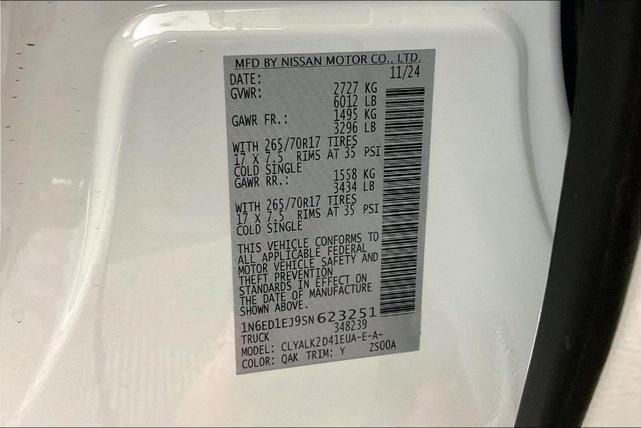 Photo of 2025 Glacier White Nissan Frontier