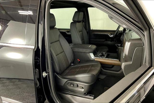Photo of 2025 Black Chevrolet Silverado 2500