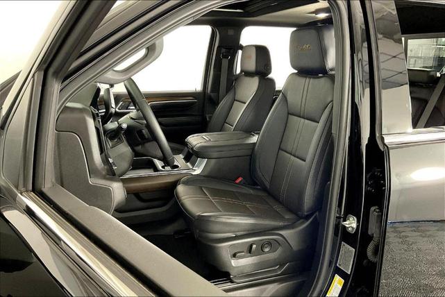 Photo of 2025 Black Chevrolet Silverado 2500