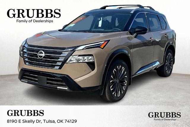 Photo of 2025 2t Dk Beige Blk Nissan Rogue