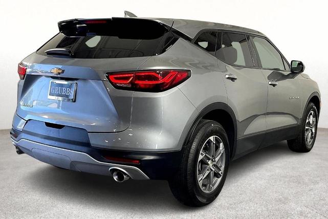 Photo of 2023 Sterling Gray Metallic Chevrolet Blazer