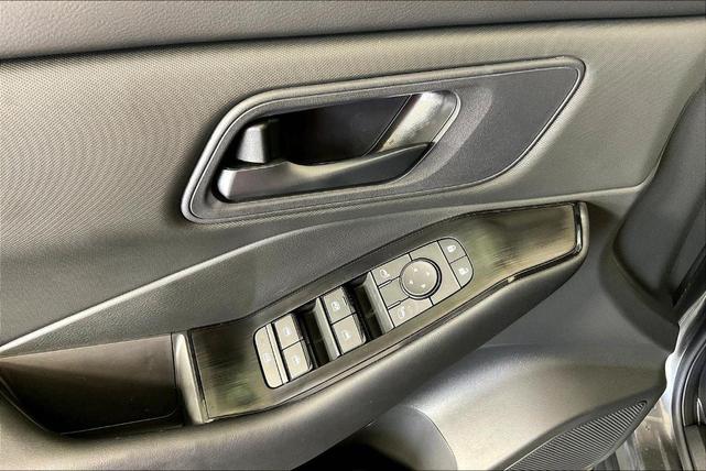 Photo of 2026 Gun Metallic Nissan Rogue