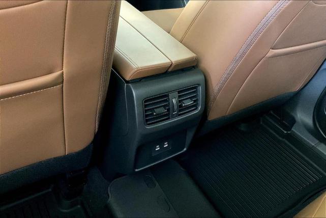 Photo of 2025 Black Nissan Rogue