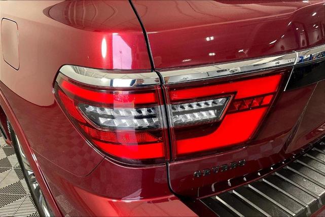 Photo of 2021 Coulis Red Nissan Armada
