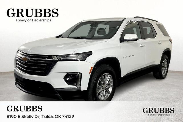 Photo of 2023 Summit White Chevrolet Traverse