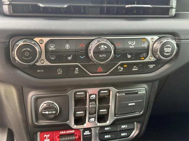 Photo of 2025 Mojito! Clearcoat Jeep Gladiator