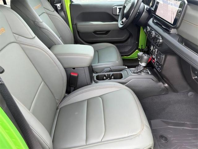 Photo of 2025 Mojito! Clearcoat Jeep Gladiator