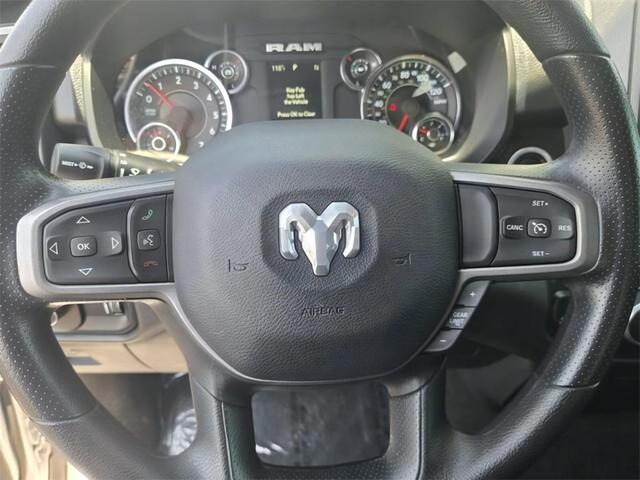 Photo of 2024 Bright White Clearcoat RAM 1500