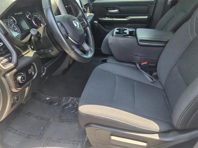 Photo of 2024 Bright White Clearcoat RAM 1500