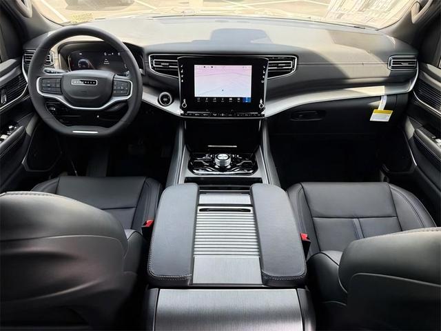Photo of 2025 Diamond Black Jeep Wagoneer