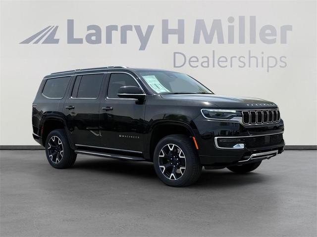 Photo of 2025 Diamond Black Jeep Wagoneer
