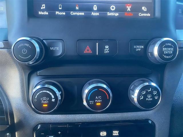 Photo of 2021 Granite Crystal Clearcoat Metallic RAM 2500