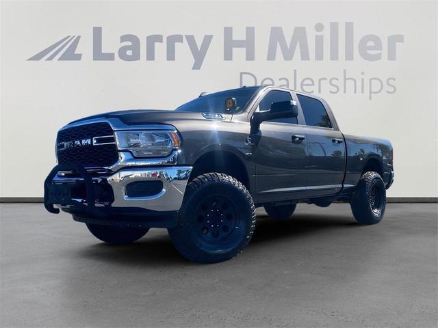 Photo of 2021 Granite Crystal Clearcoat Metallic RAM 2500