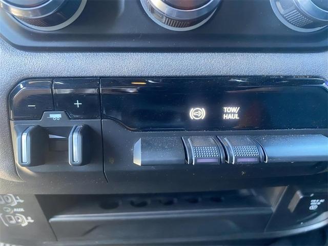 Photo of 2021 Granite Crystal Clearcoat Metallic RAM 2500
