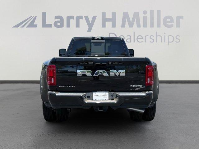 Photo of 2025 Diamond Black RAM 3500