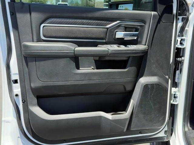 Photo of 2025 Bright White Clearcoat RAM 2500