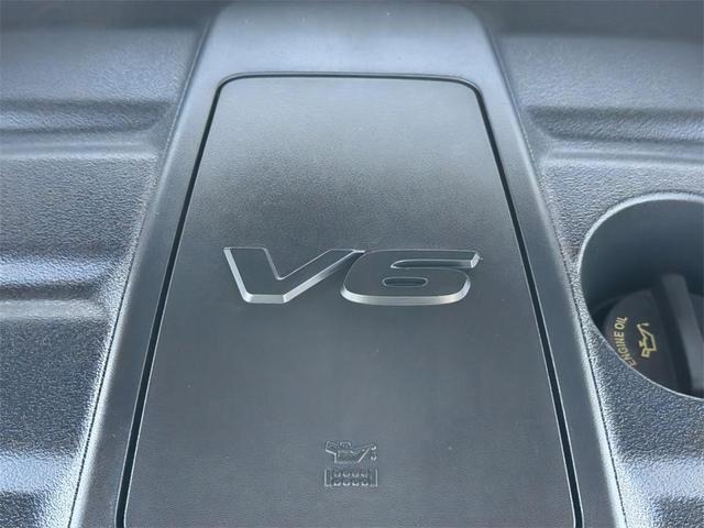 Photo of 2021 Velvet Red Pearlcoat Jeep Grand Cherokee