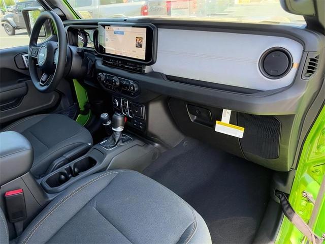 Photo of 2025 Mojito! Clearcoat Jeep Wrangler