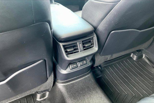 Photo of 2019 Eminent White Pearl Lexus ES 350