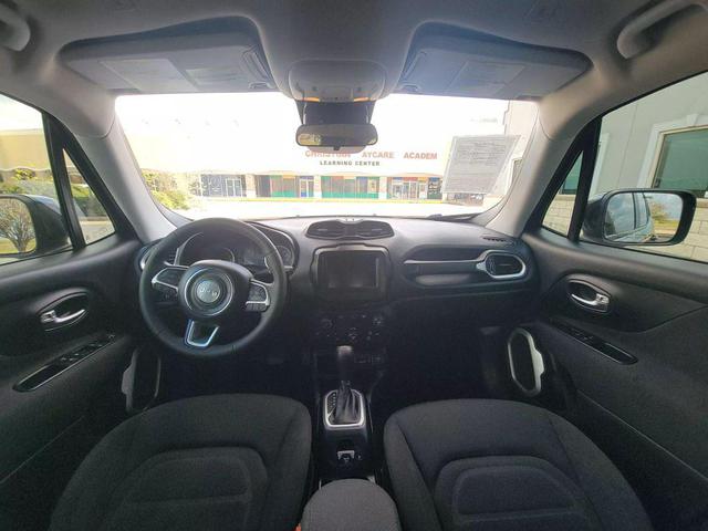 Photo of 2019 Black Clearcoat Jeep Renegade