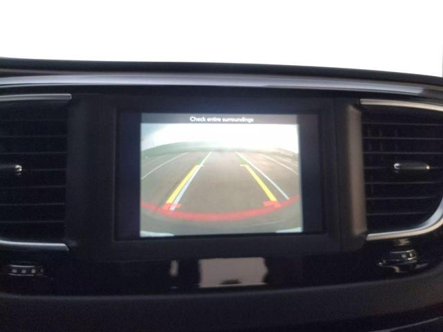 Photo of 2019 Gray Chrysler Pacifica