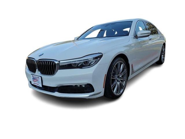 Photo of 2016 White BMW 740