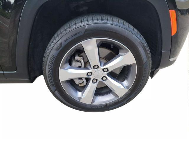 Photo of 2021  Jeep Grand Cherokee L