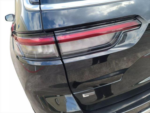 Photo of 2021  Jeep Grand Cherokee L