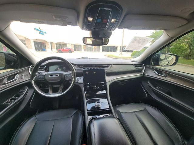 Photo of 2021  Jeep Grand Cherokee L