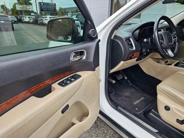 Photo of 2014 Bright White Clearcoat Dodge Durango