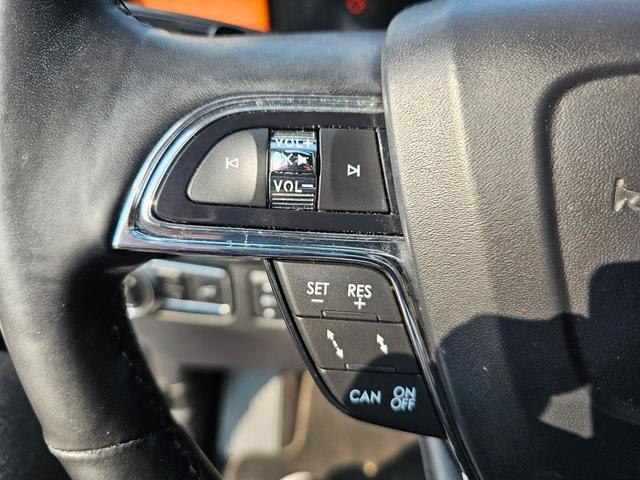 Photo of 2019 Ingot Silver Lincoln Navigator L