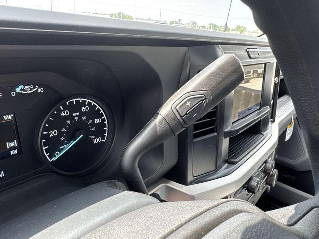 Photo of 2025 Oxford White Ford F-350