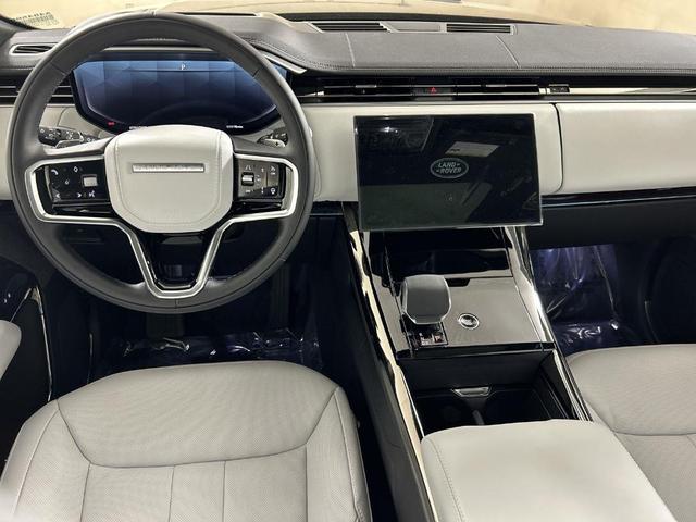 Photo of 2025 Santorini Black Land Rover Range Rover Sport