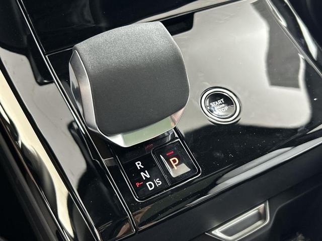 Photo of 2025 Santorini Black Land Rover Range Rover Sport
