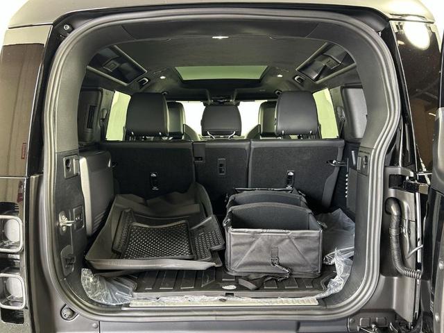 Photo of 2025 Charente Grey Land Rover Defender