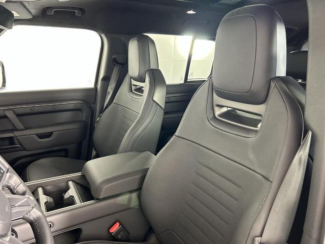 Photo of 2025 Charente Grey Land Rover Defender